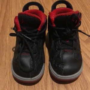 Jordan’s little boys size 7C